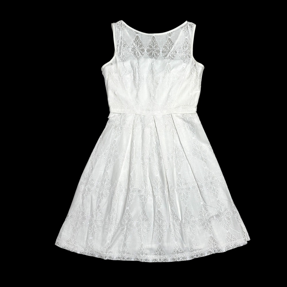 Maggy London Off White Eyelet Lace Sleeveless Fit and Flare Dress Size 8